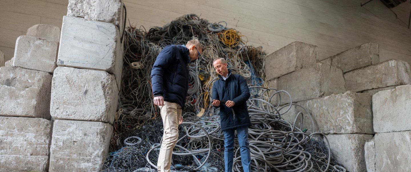 van pelt recycling.jpg